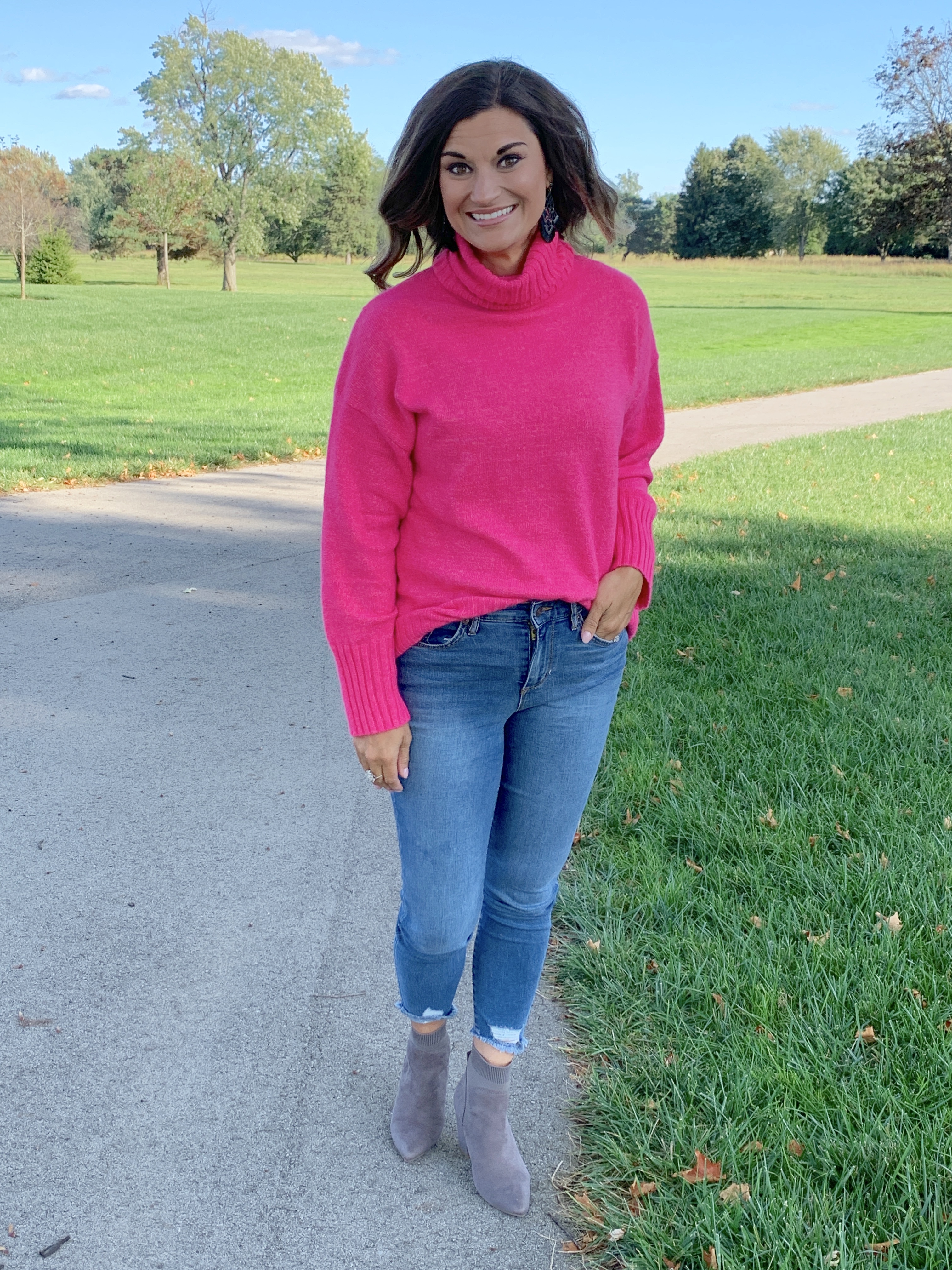 Four Sweaters to Rock this Fall – Just Posted