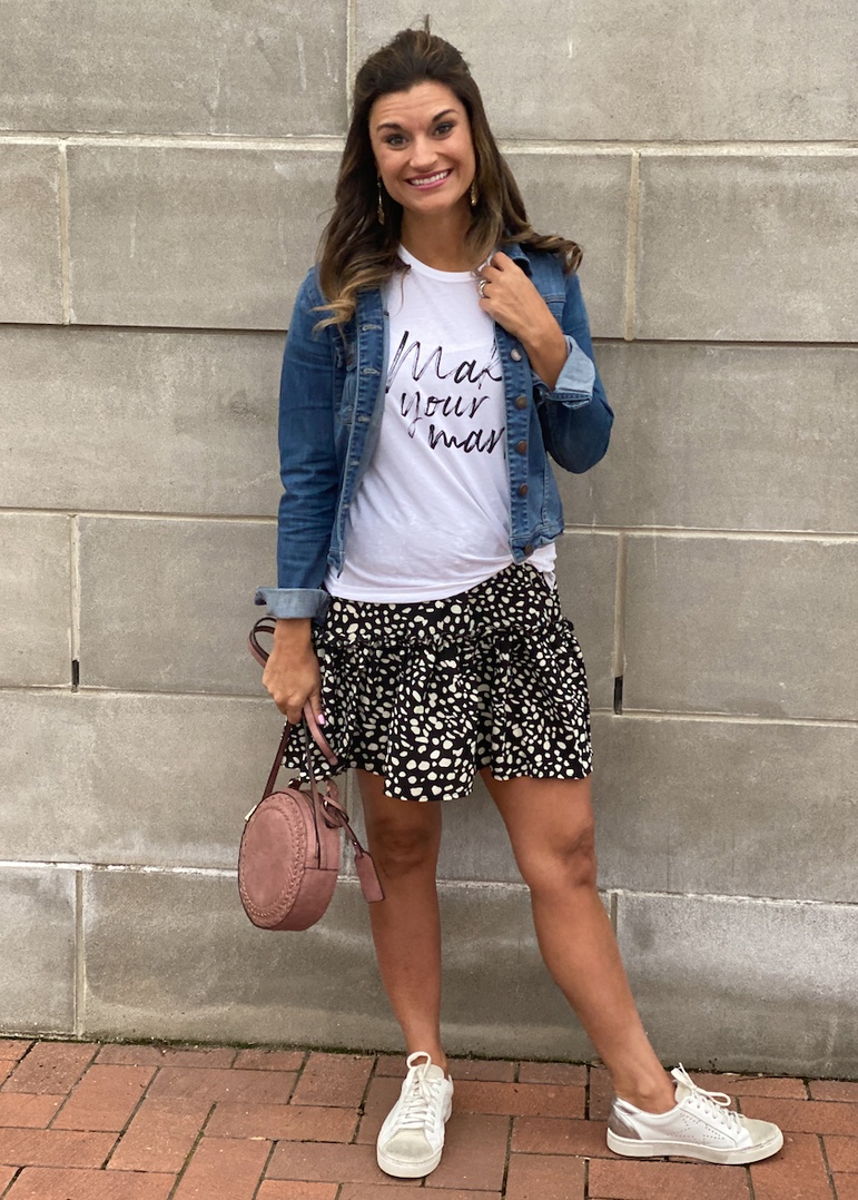 Ways to Wear a Graphic Tee – Just Posted