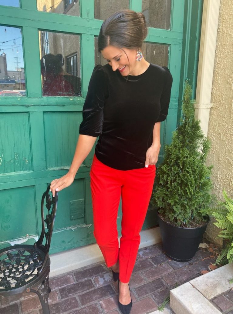 What to Wear for the Holidays – Just Posted